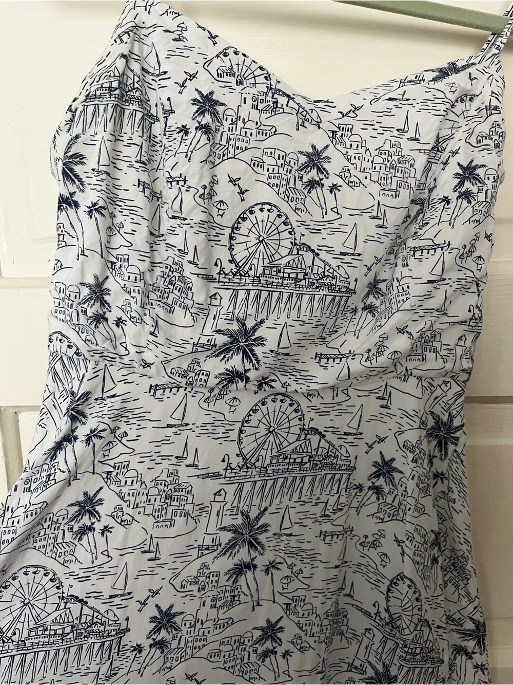 Women’s White & Navy print dress